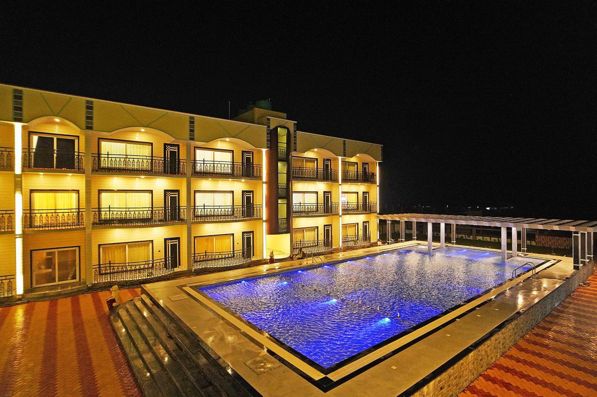 India Beach Resort !! Front Sea View !! Мандармани Экстерьер фото