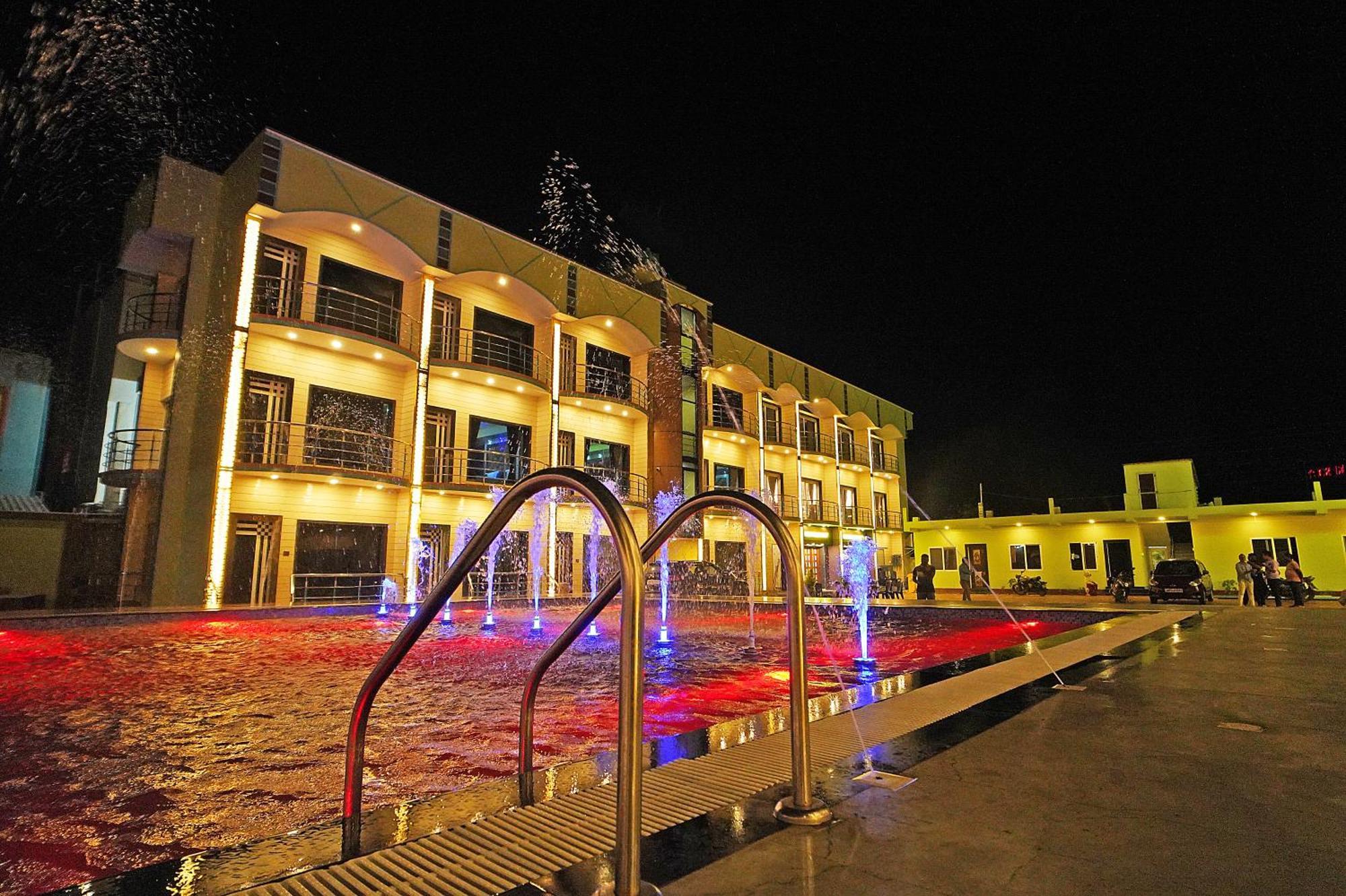 India Beach Resort !! Front Sea View !! Мандармани Экстерьер фото